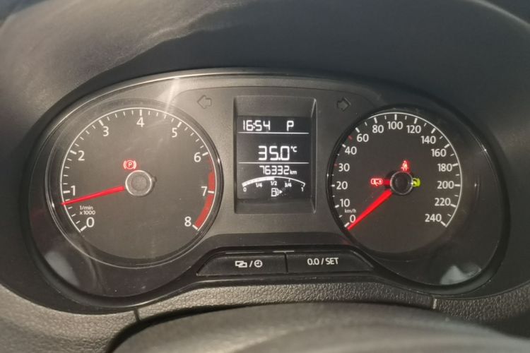 Volkswagen Polo 2016 #12 Volkswagen Polo 2016 car image #12