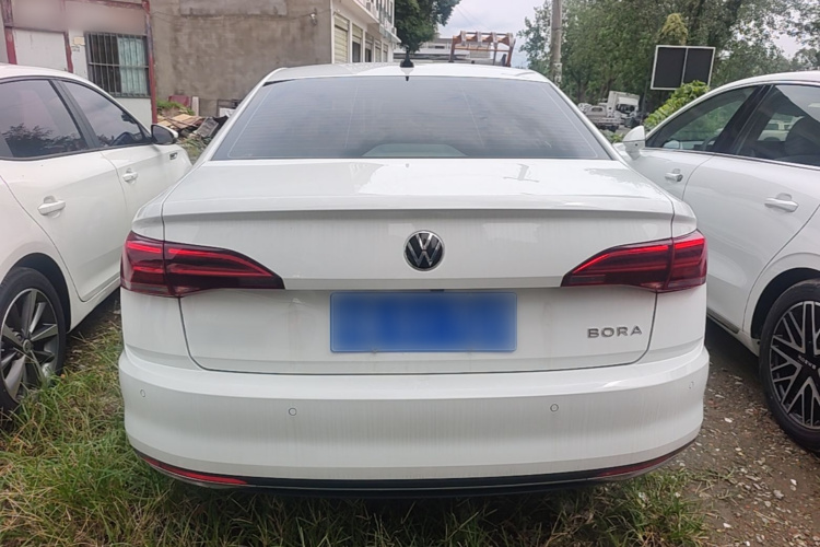 Volkswagen Bora 2021 car image #4