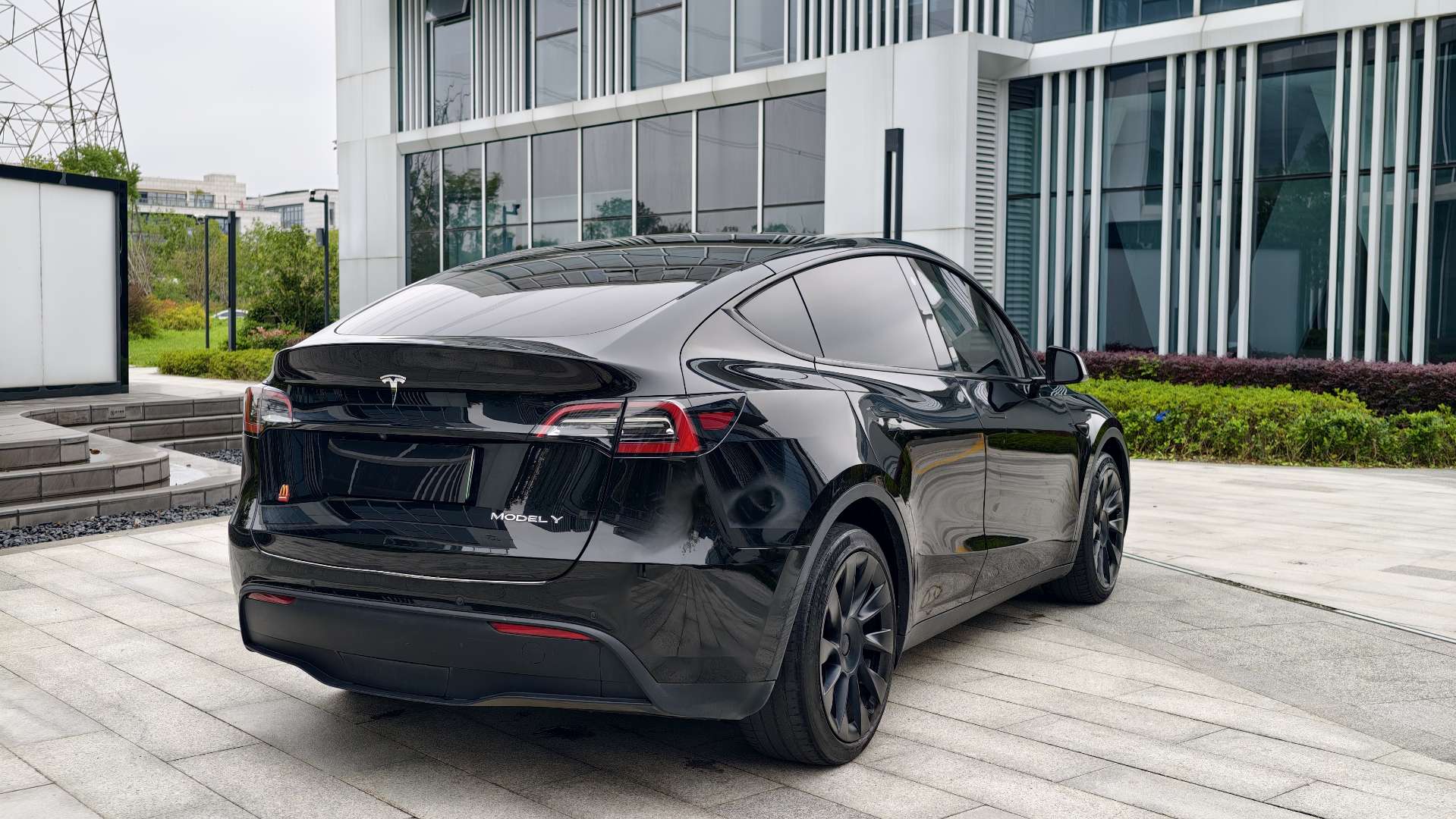 Tesla Model Y 2022 imagem de carro #5