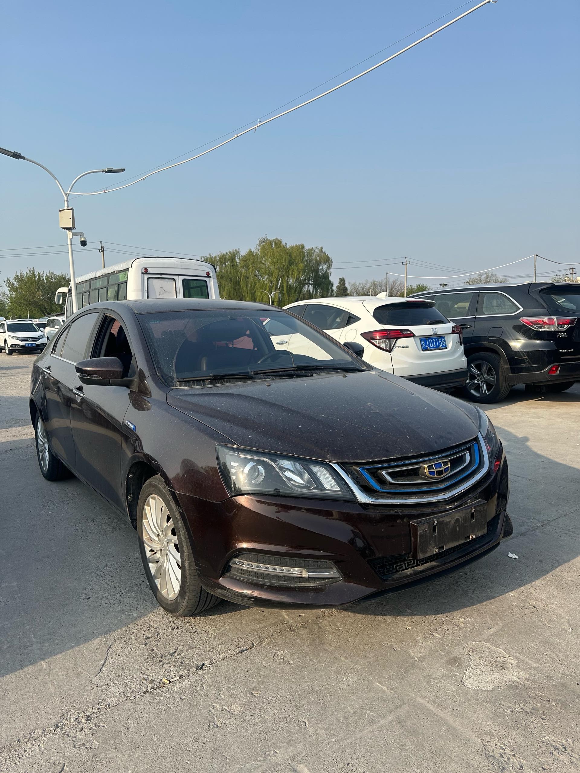 GEELY Emgrand New Energy 2017 car image #2
