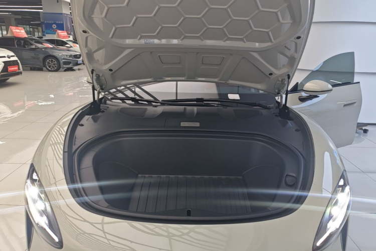 MI SU7 2025 car image #20