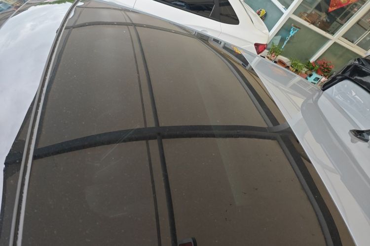 Volkswagen Golf 2021 car image #25