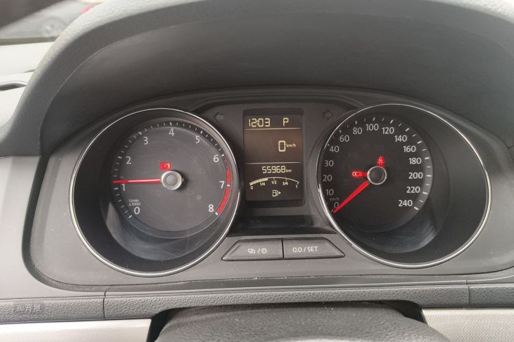 Volkswagen Lavida 2018 car image #14