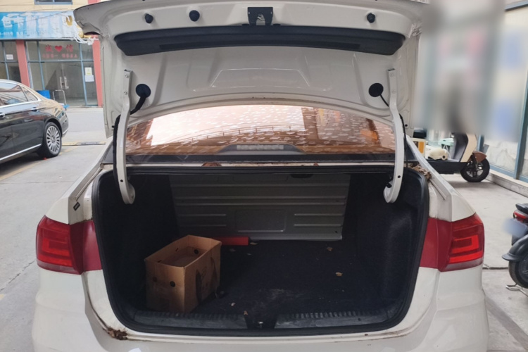 Volkswagen Santana 2019 #21 Volkswagen Santana 2019 car image #21
