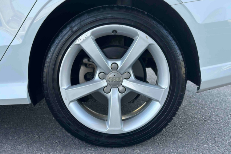 Audi A3 2018 image de voiture #7