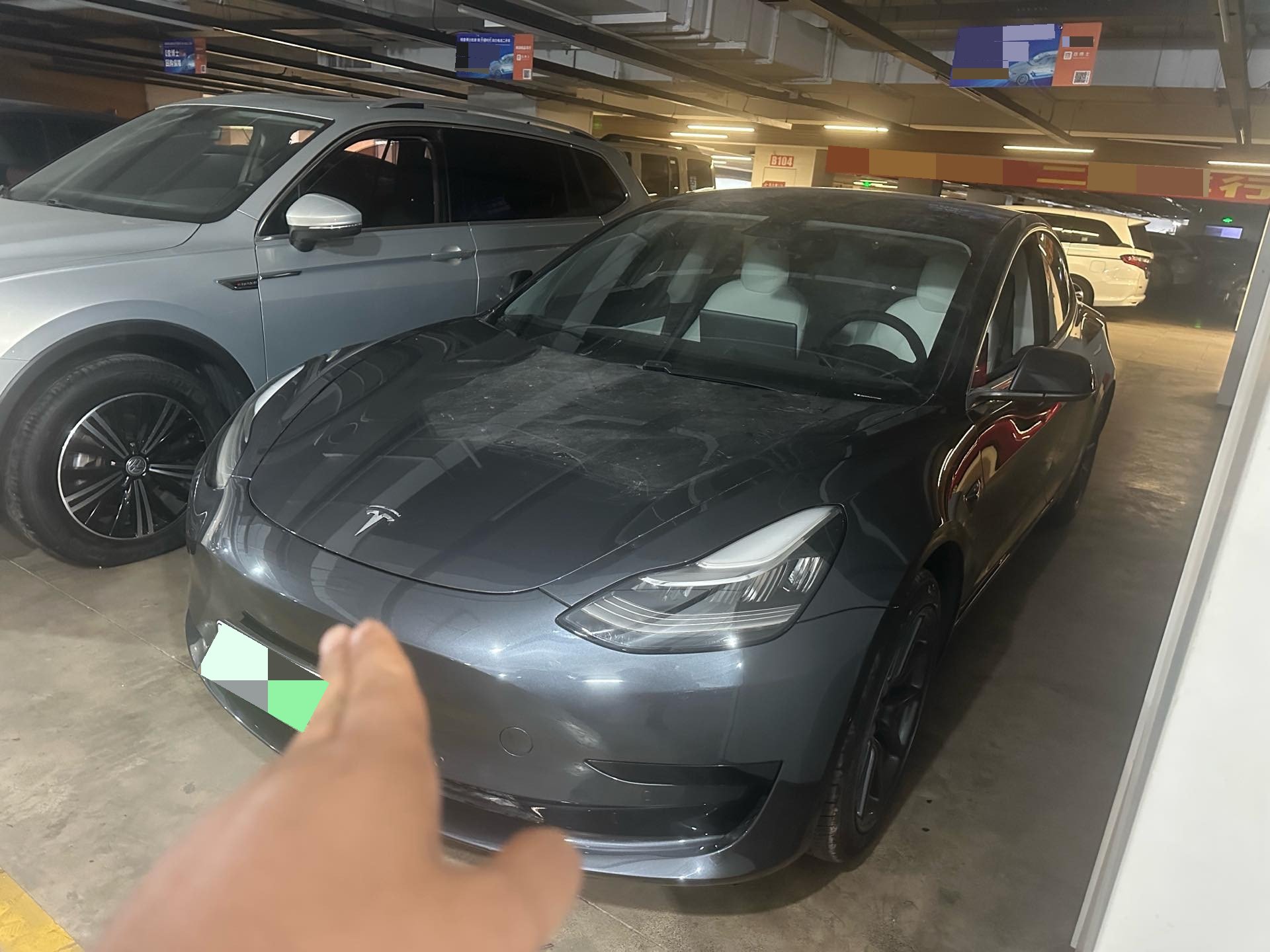 Tesla Model 3 2020 Tesla Model 3 2020 immagine di auto