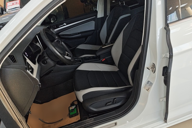 Volkswagen Bora 2024 #15 Volkswagen Bora 2024 immagine di auto #15