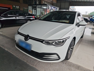 Volkswagen Golf 2021 Volkswagen Golf 2021 immagine di auto