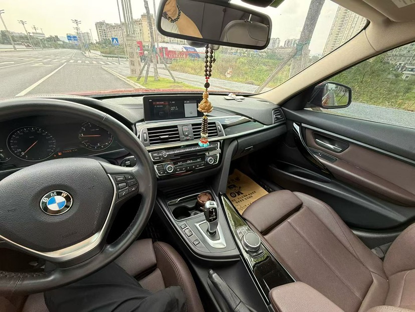 BMW 3 Series 2019 #5 BMW 3 Series 2019 car image #5