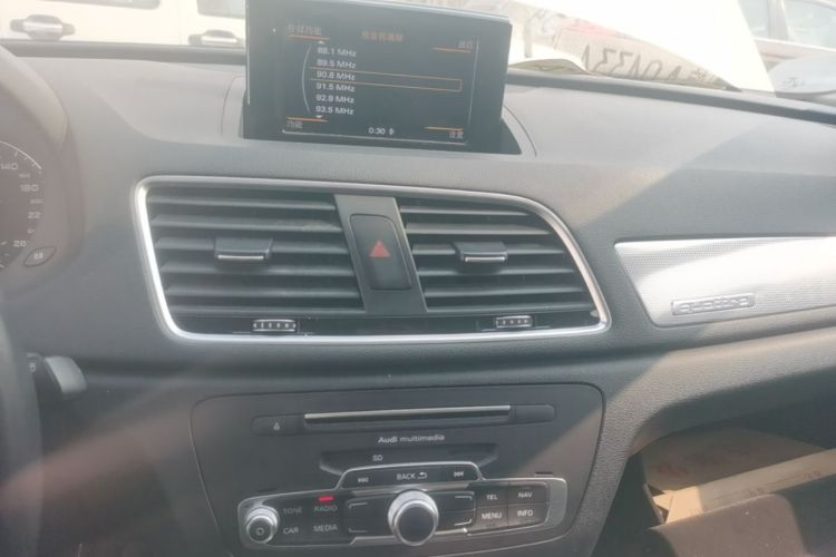Audi Q3 2016 #17 Audi Q3 2016 immagine di auto #17