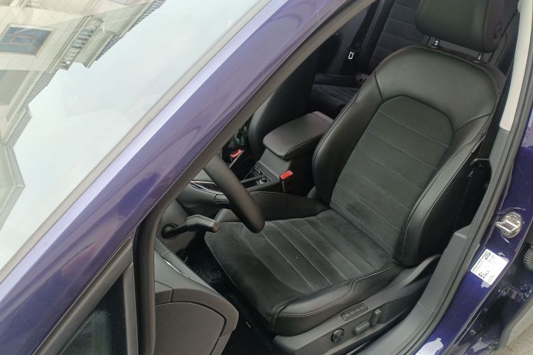 Volkswagen Golf 2018 #15 Volkswagen Golf 2018 car image #15