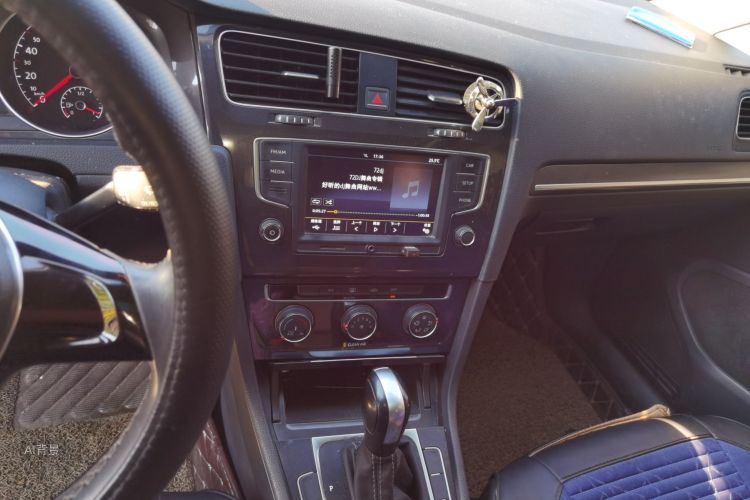Volkswagen Golf 2017 #15 Volkswagen Golf 2017 car image #15