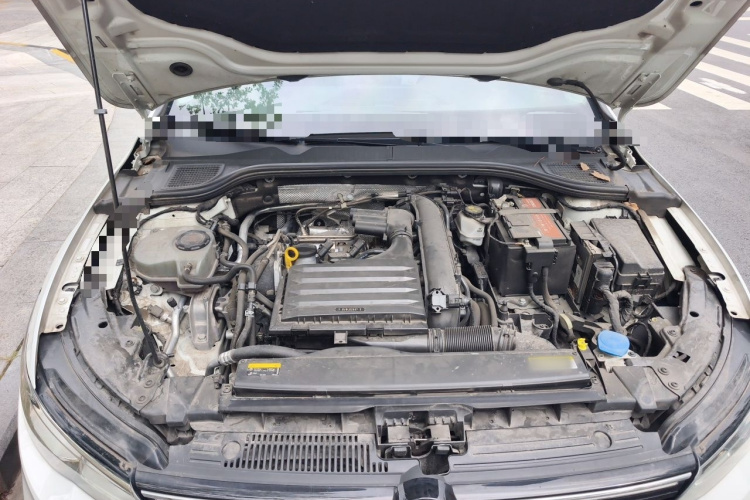Volkswagen Golf 2022 car image #18