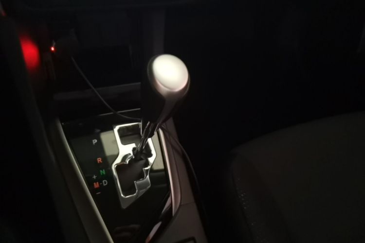 Toyota Corolla 2017 #18 Toyota Corolla 2017 car image #18
