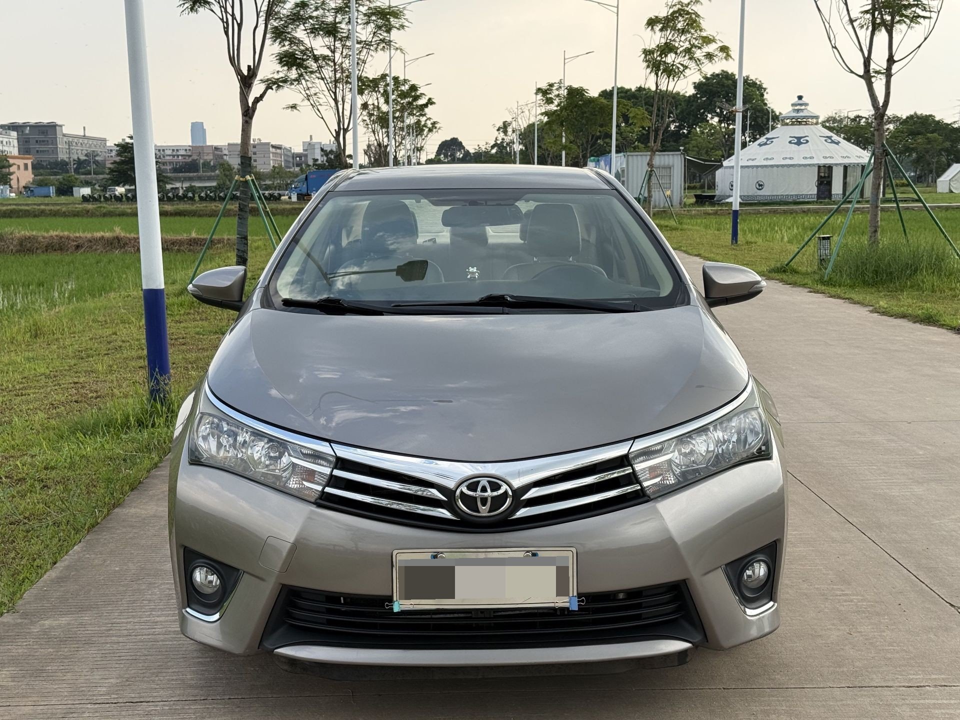 Toyota Corolla 2017 car image #2
