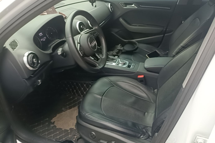 Audi A3 2018 #15 Audi A3 2018 car image #15