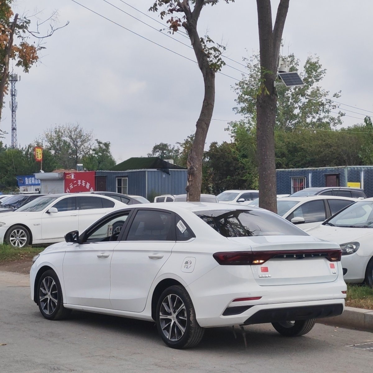 GEELY Emgrand 2024 car image #8