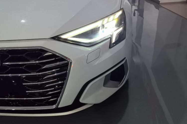 Audi A3 2022 car image #23