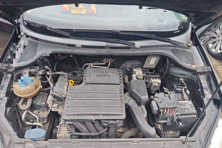 Volkswagen Santana 2015 car image #22