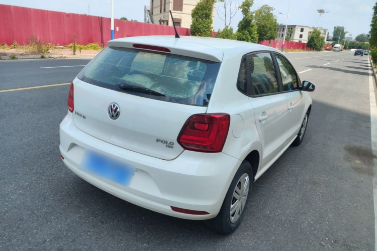 Volkswagen Polo 2019 car image #7