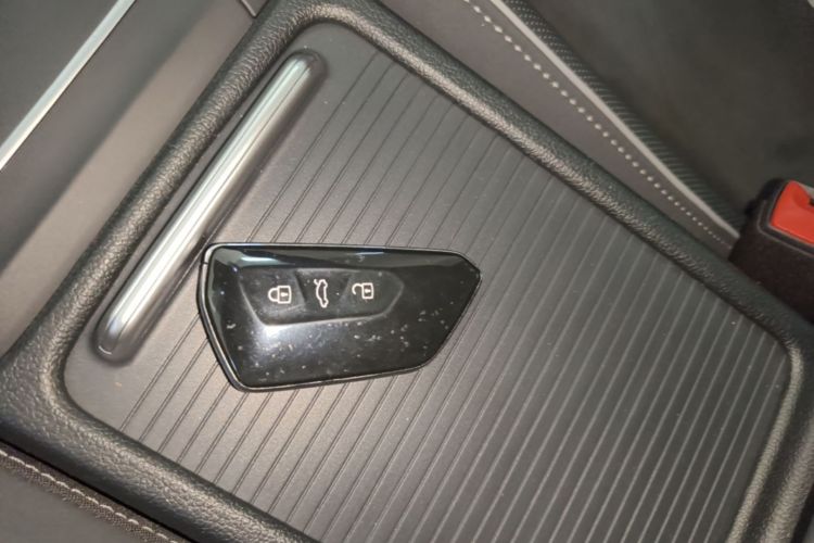 Volkswagen Golf 2021 imagem de carro #9
