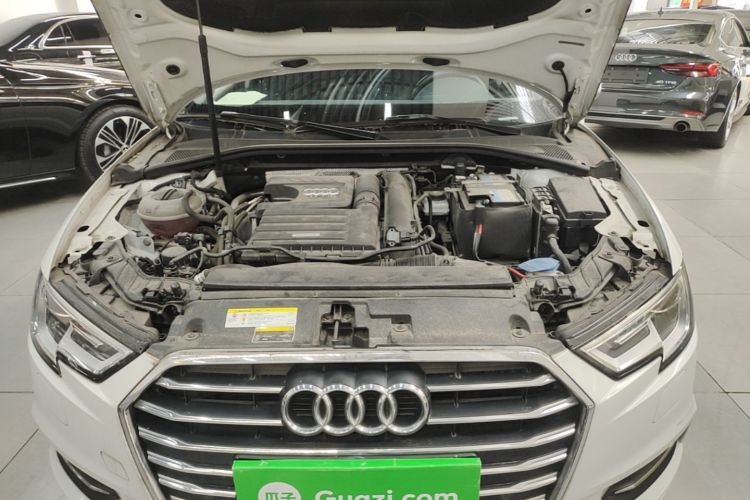 Audi A3 2019 immagine di auto #20