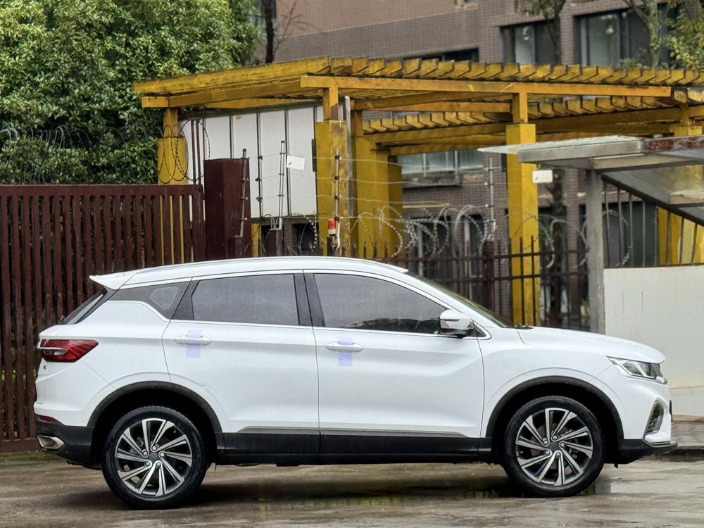 GEELY Coolray 2019 #6 GEELY Coolray 2019 car image #6
