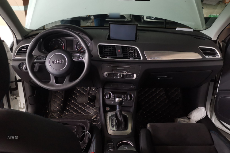 Audi Q3 2018 #11 Audi Q3 2018 car image #11