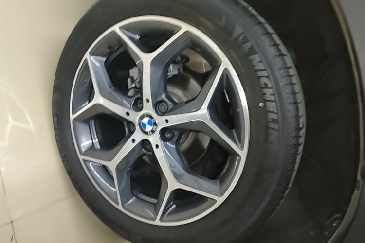 BMW X1 2017 #10 BMW X1 2017 car image #10