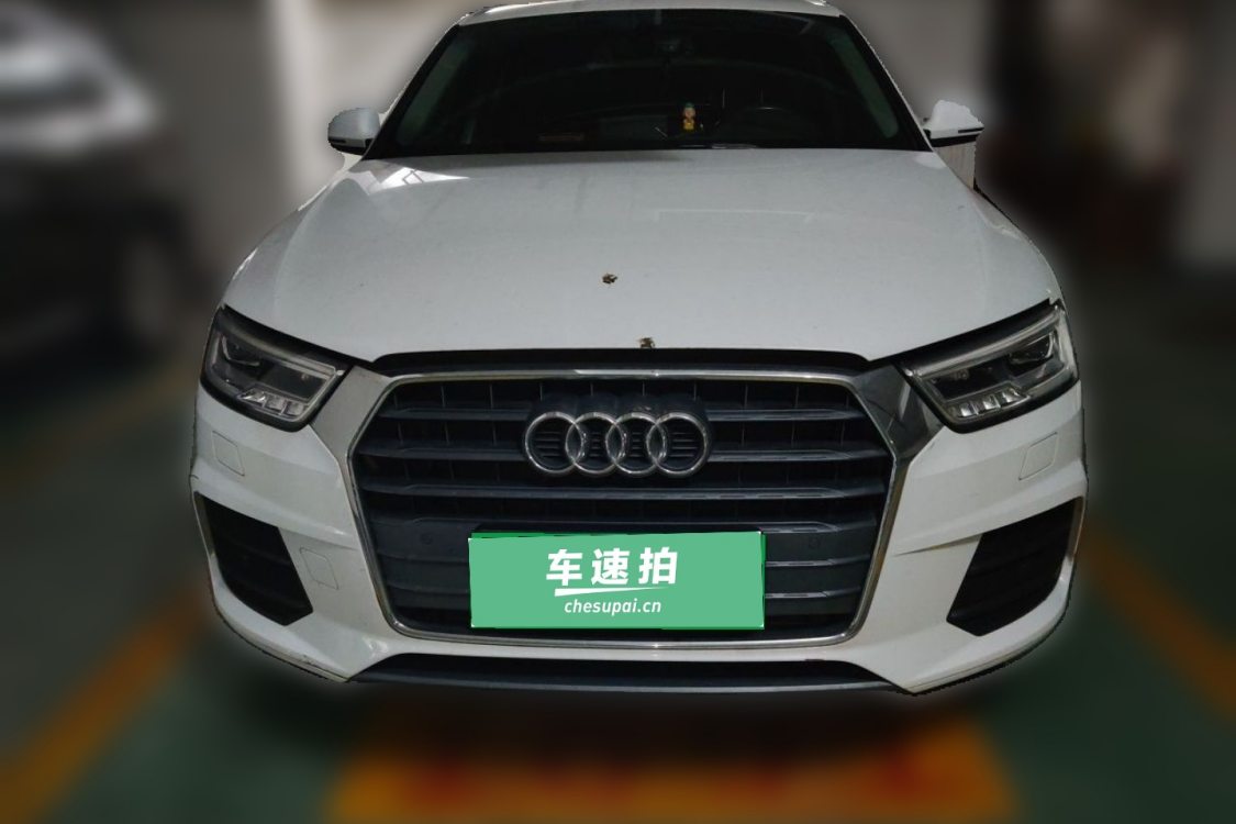 Audi Q3 2018 car image #5