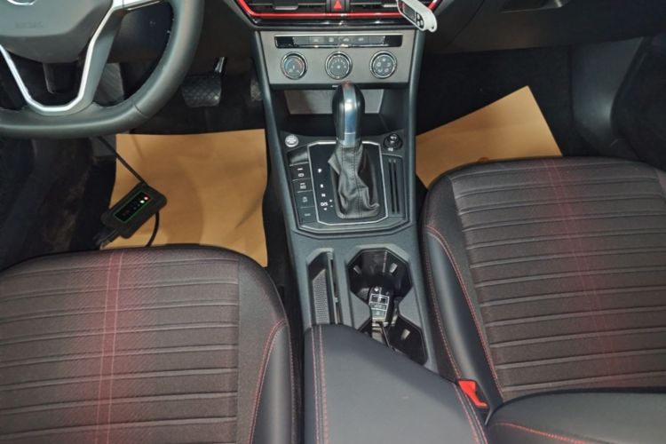 Volkswagen Lavida 2022 car image #14