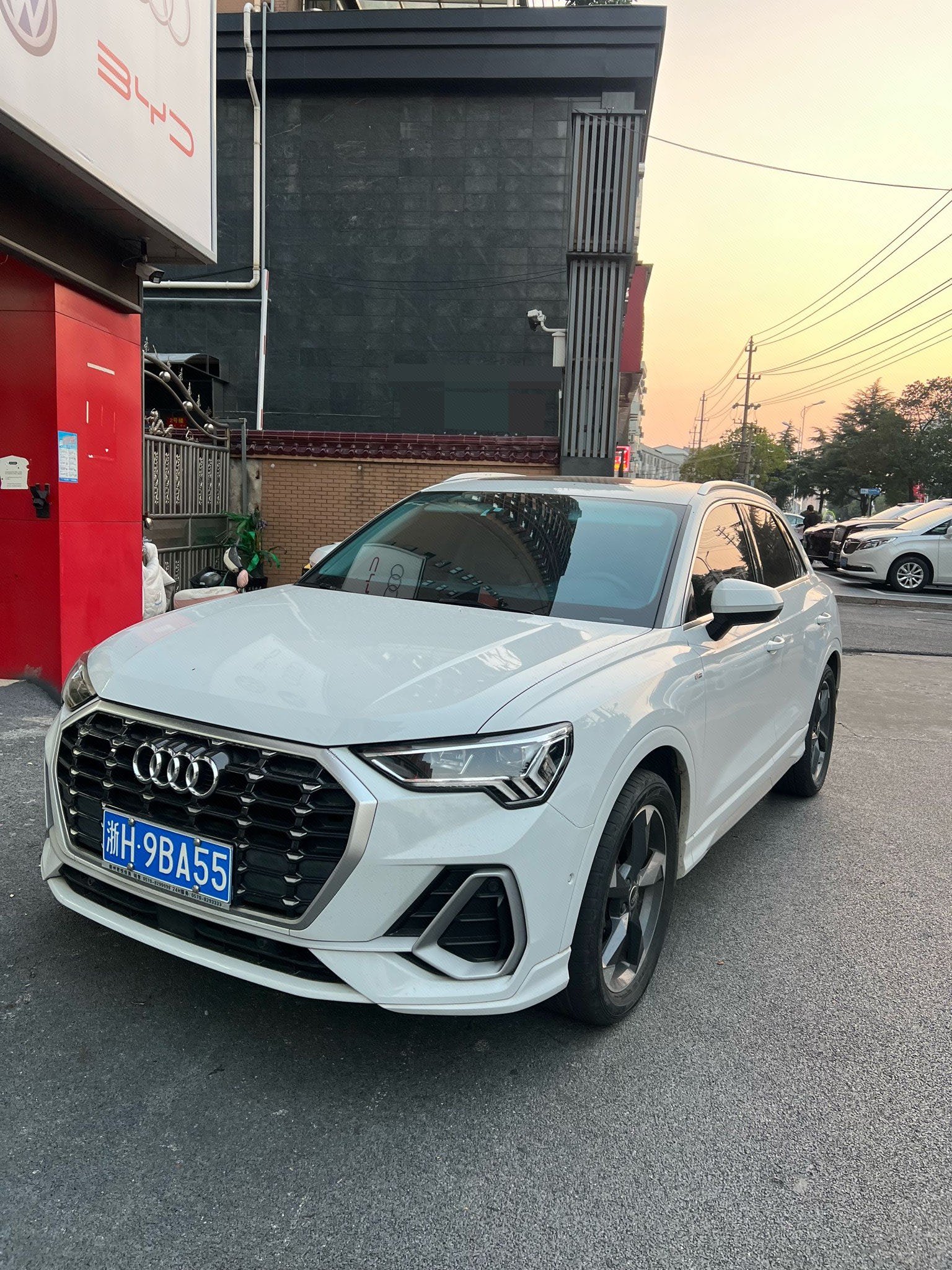 Audi Q3 2023 Audi Q3 2023 immagine di auto