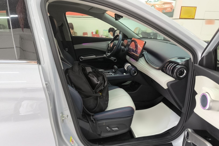 BYD Yuan Plus 2022 car image #24