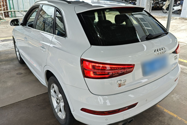 Audi Q3 2018 #5 Audi Q3 2018 car image #5