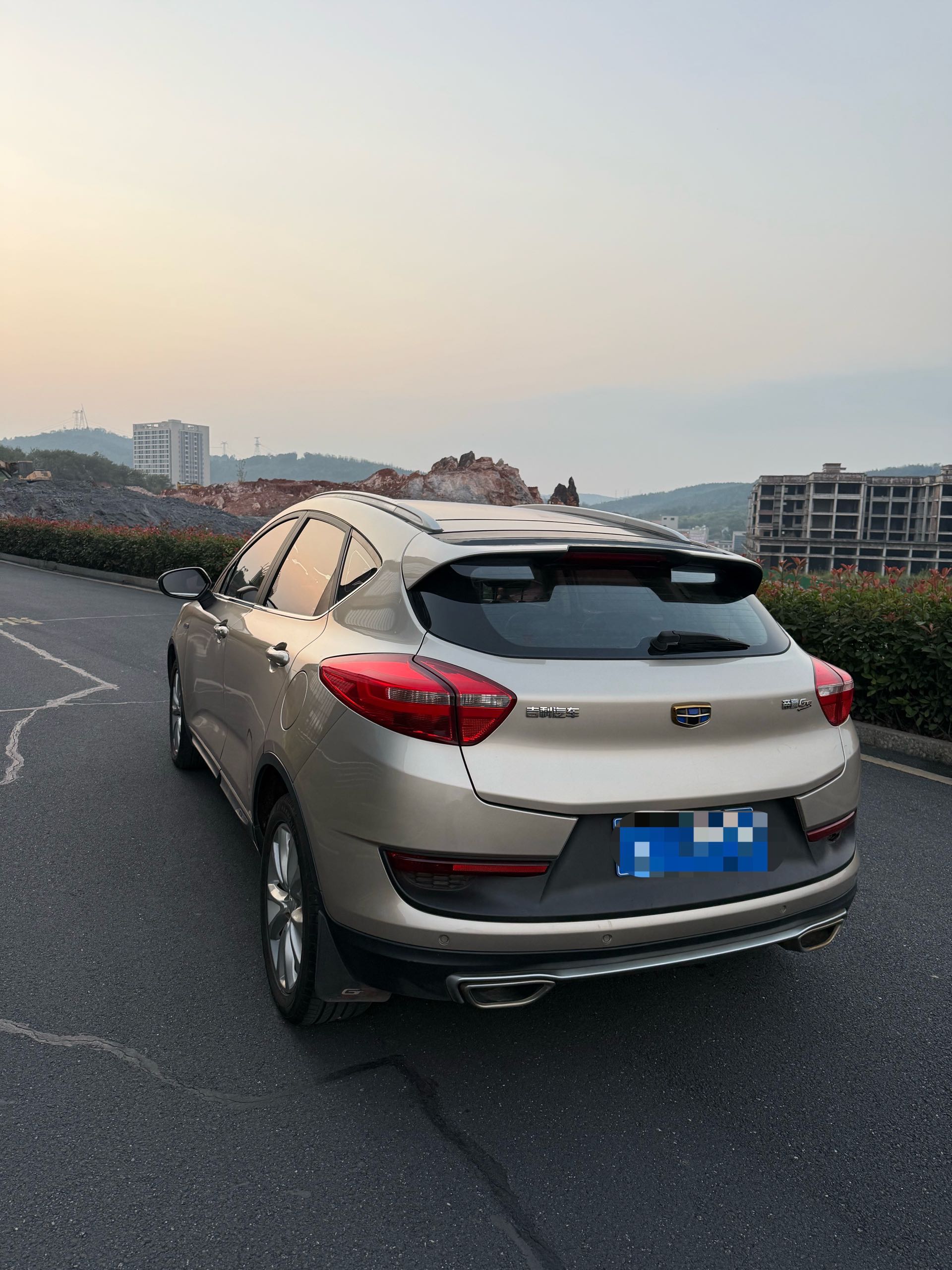 GEELY Emgrand GS 2017 #4 GEELY Emgrand GS 2017 imagen de coche #4