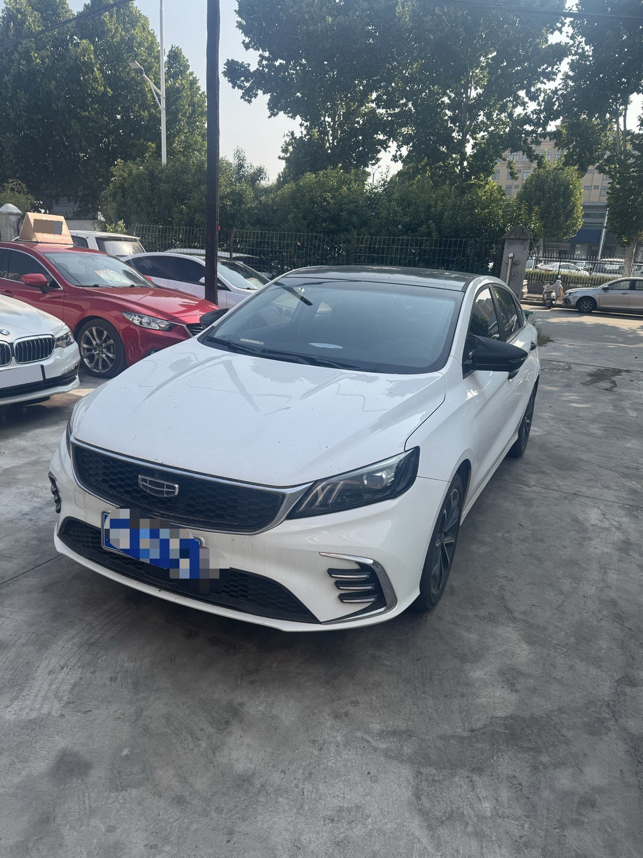 GEELY Binray 2021 immagine di auto 