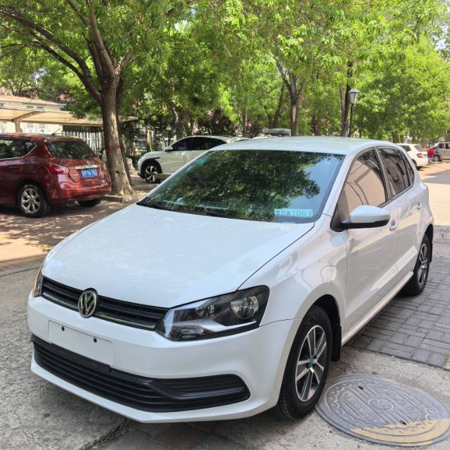 Volkswagen Polo 2017 Volkswagen Polo 2017 car image