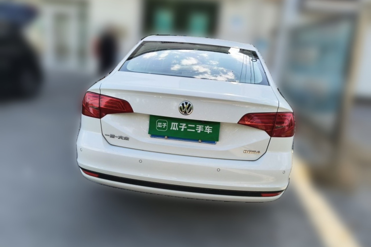 Volkswagen Bora 2017 #4 Volkswagen Bora 2017 car image #4