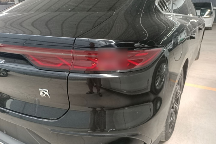 BYD Han 2024 #8 BYD Han 2024 car image #8
