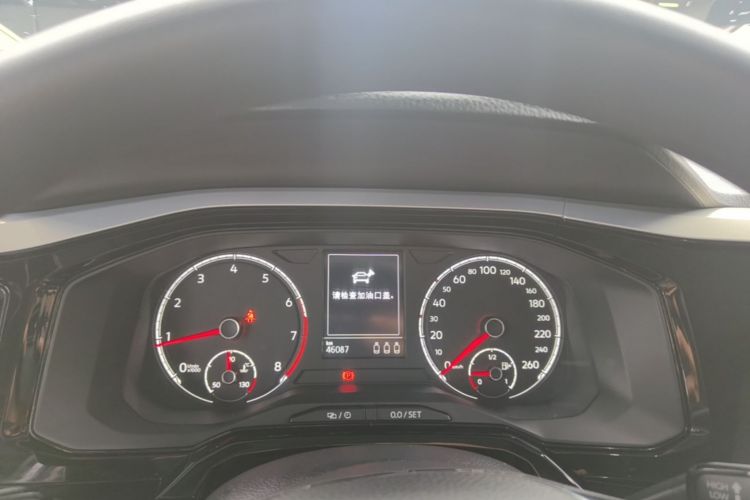 Volkswagen Polo 2021 car image #16