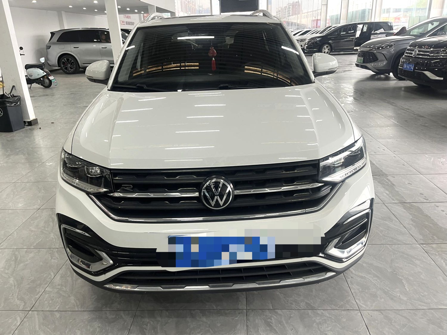 2021 изображение автомобиля #2