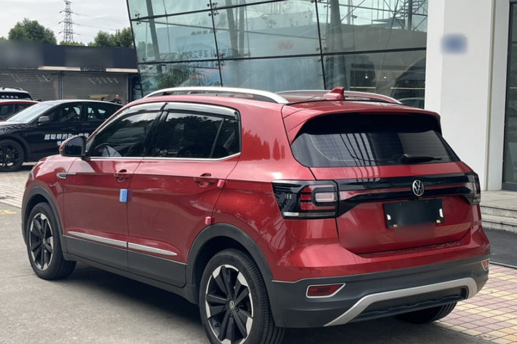 Volkswagen Tacqua 2021 #4 Volkswagen Tacqua 2021 صورة سيارة #4