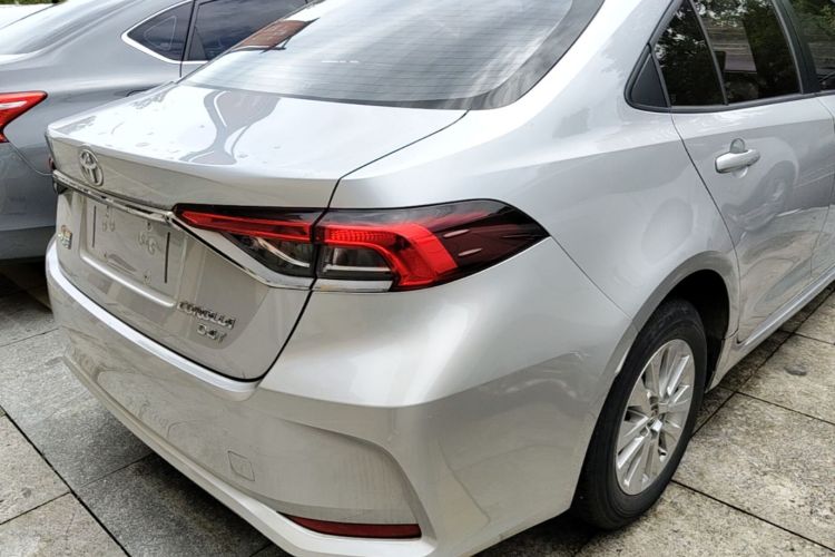 Toyota Corolla 2019 #8 Toyota Corolla 2019 car image #8