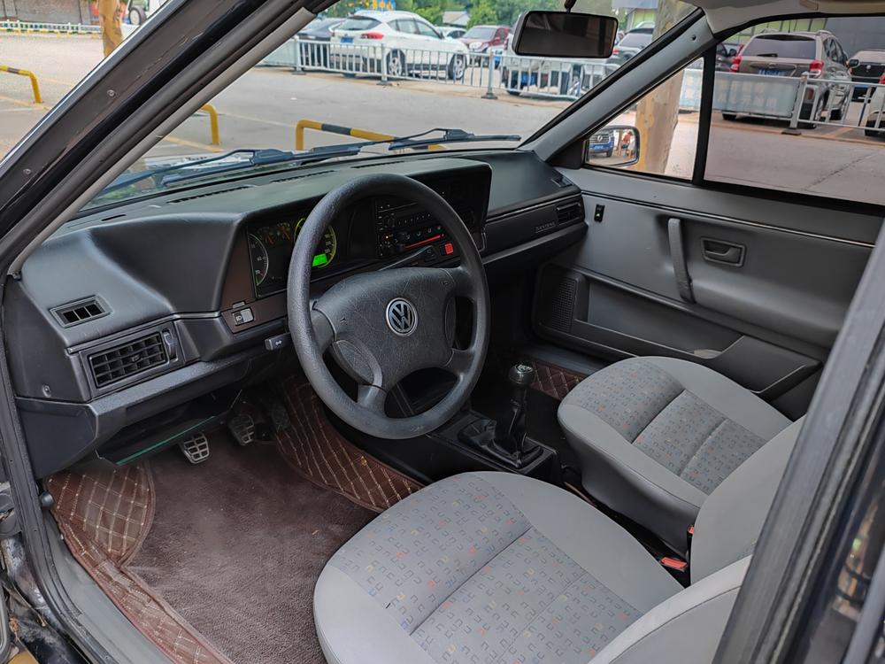 Volkswagen Santana Classic 2010 #8 Volkswagen Santana Classic 2010 صورة سيارة #8
