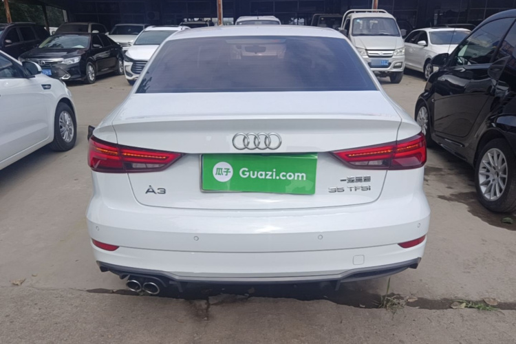 Audi A3 2017 car image #4