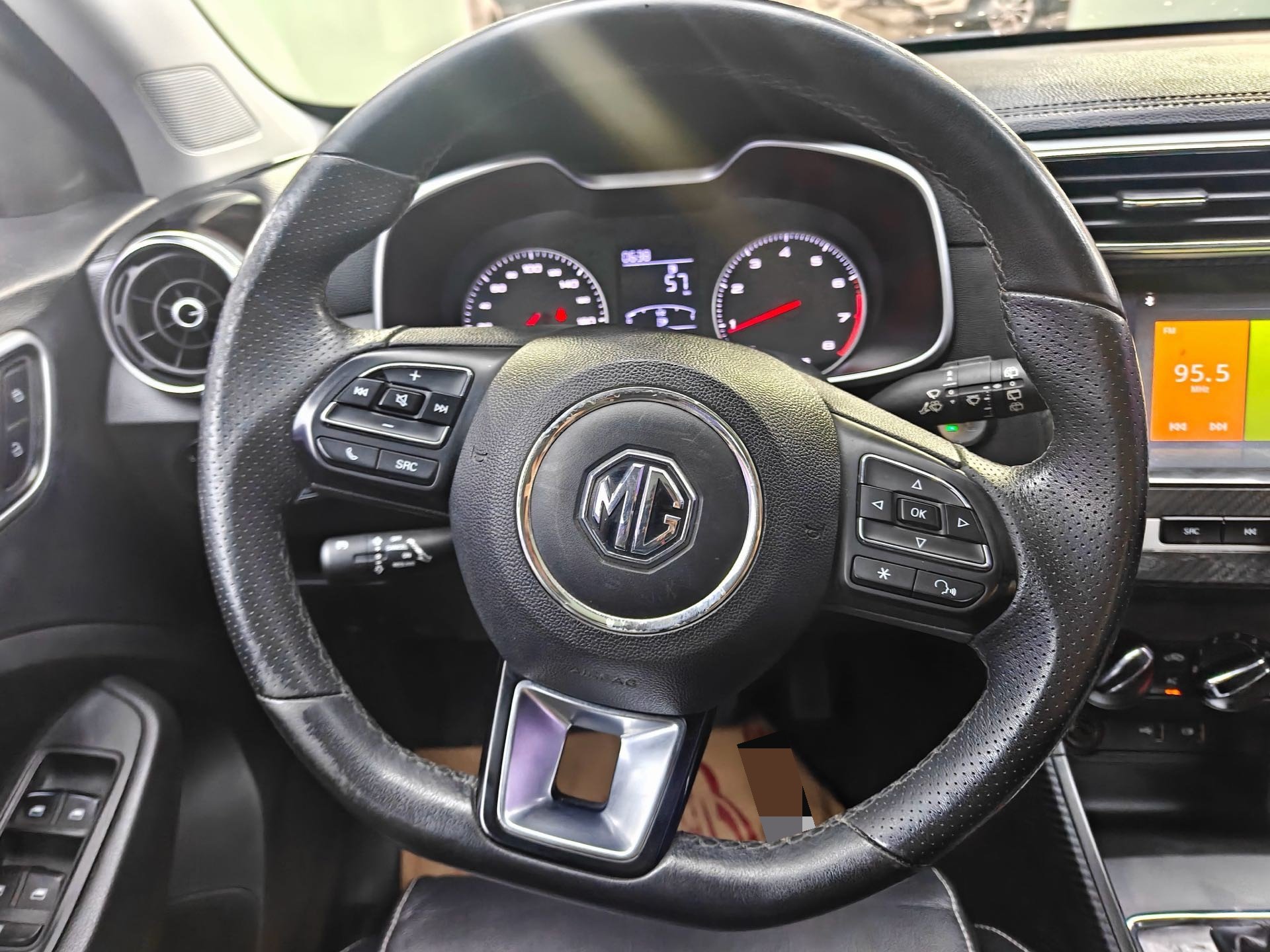 MG ZS 2018 #14 MG ZS 2018 car image #14