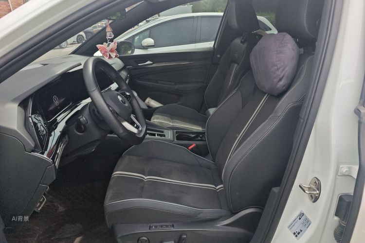 Volkswagen Golf 2022 imagen de coche #17