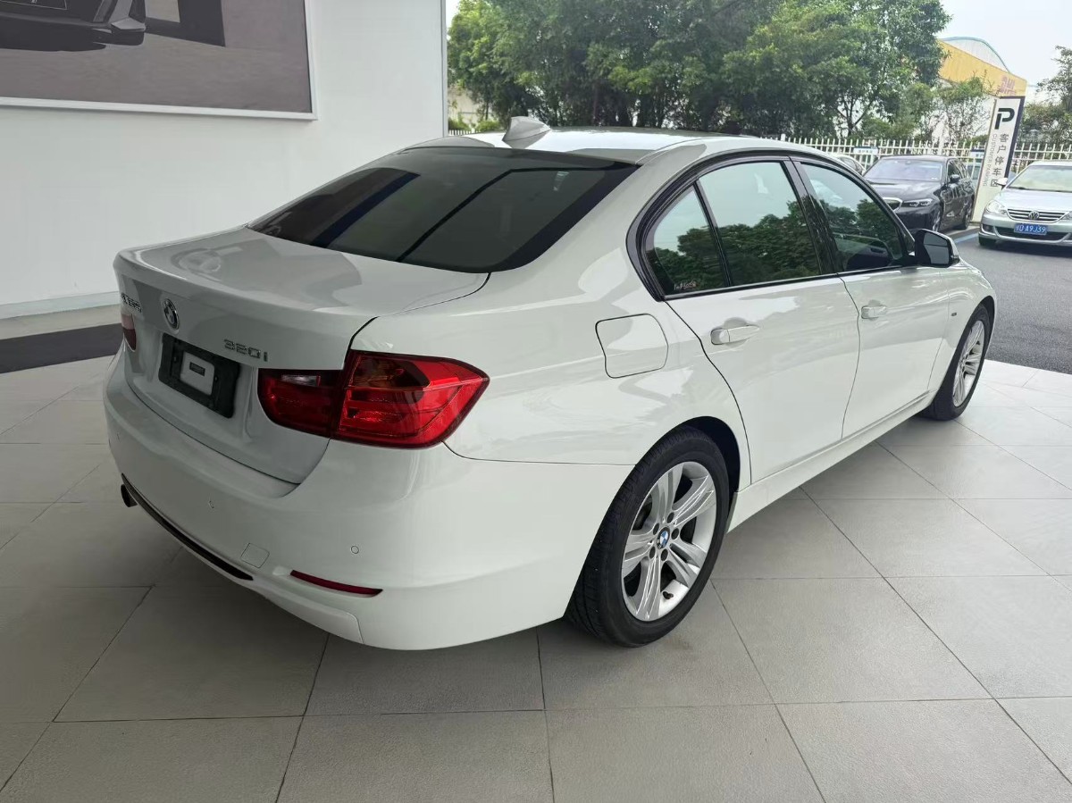 BMW 3 Series 2014 #8 BMW 3 Series 2014 imagen de coche #8