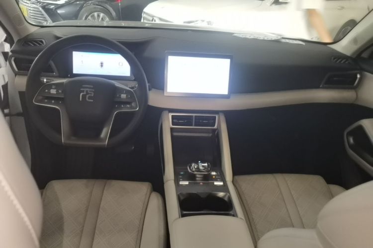 BYD YuanUP 2024 #10 BYD YuanUP 2024 immagine di auto #10
