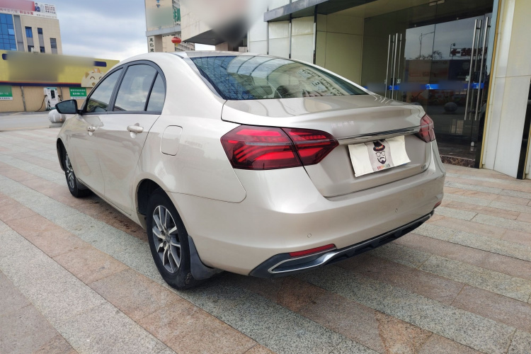 GEELY Emgrand 2019 #6 GEELY Emgrand 2019 car image #6